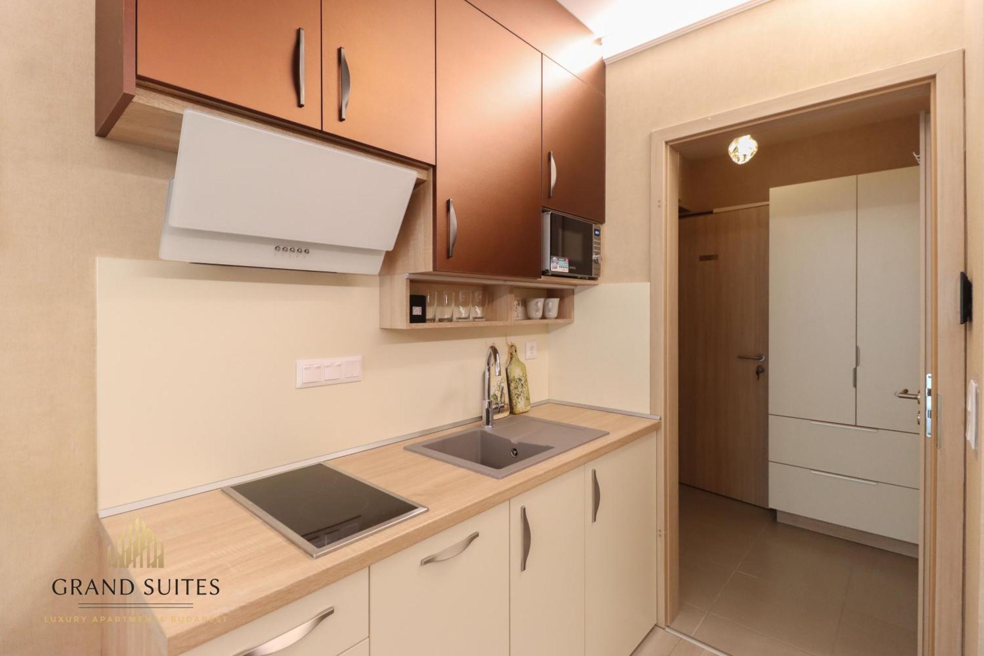 Grand Suites Central Budapest Ngoại thất bức ảnh
