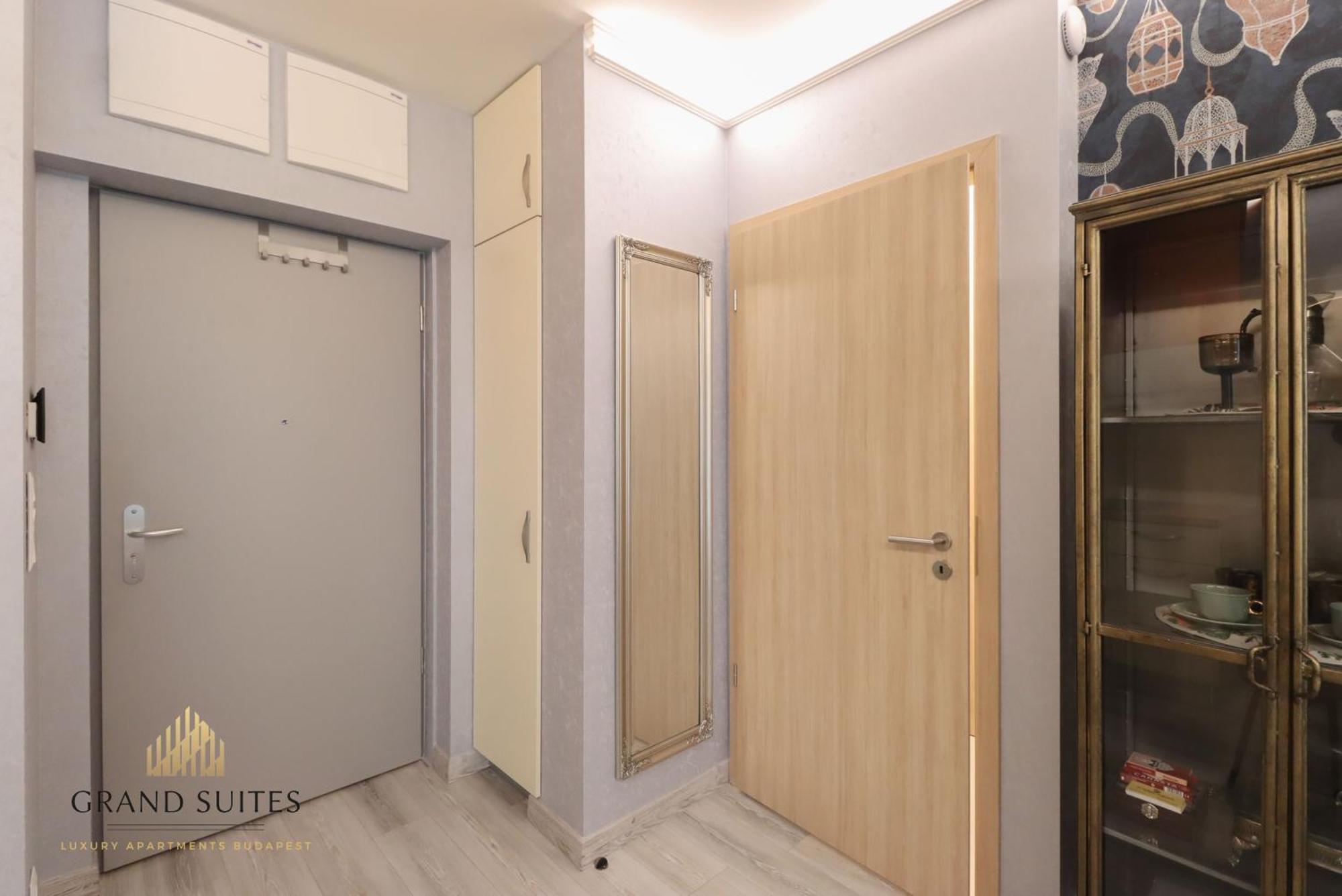 Grand Suites Central Budapest Ngoại thất bức ảnh